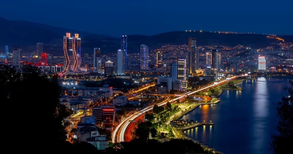 İzmir gece hayatı