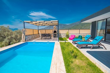 Villa Amadora Villa Amadora