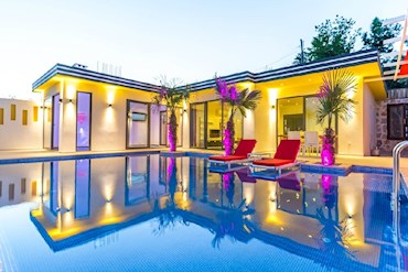 Villa Lirik Villa Lirik