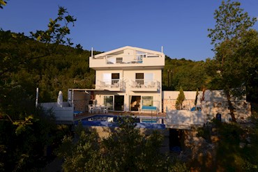 Villa Majör Villa Majör
