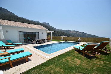 Villa Soprano-1 Villa Soprano-1