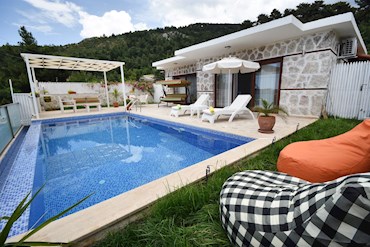 Villa Yek Villa Yek