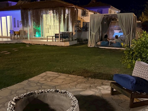 Villa Astin