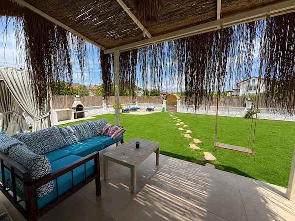 Villa Astin