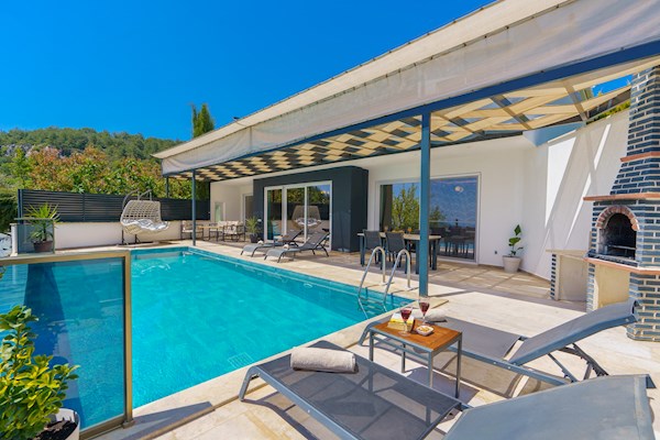 Villa Elara-2