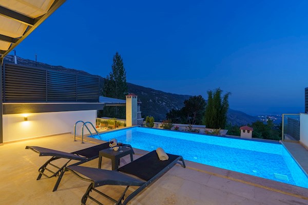 Villa Elara-3