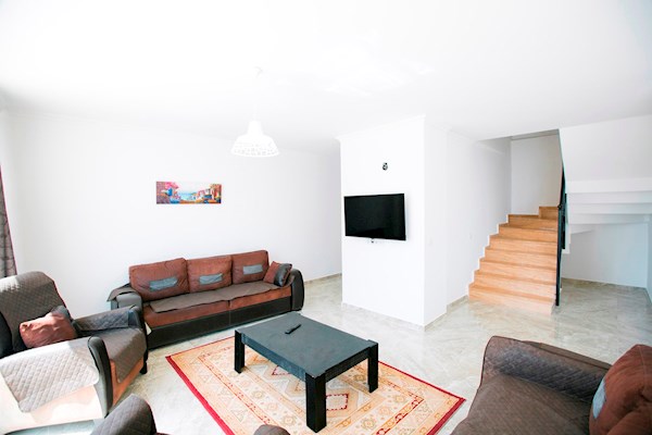 Villa Lima 4