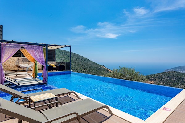 Villa Liora