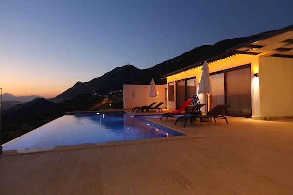 Villa Mandevilla