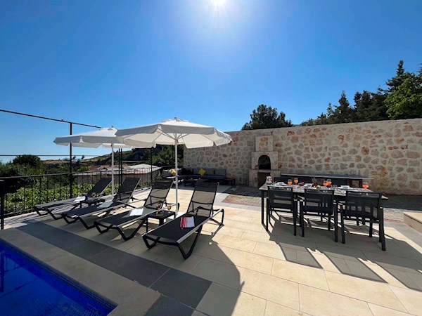 Villa Moonveil