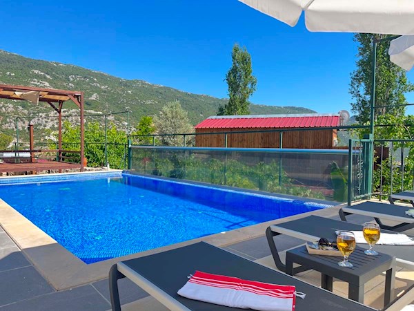 Villa Moonveil